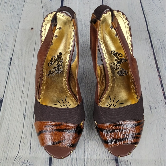 NAUGHTY MONKEY | leather platform tiger animal print high heels - Picture 4 of 10